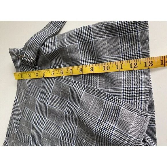 Seek The Label Women’s Sz Small S  Plaid Faux Wrap Skort in Gray - Picture 5 of 8